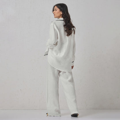 The Signature Contrast Stitch Linen Shirt - White (Long Sleeves)