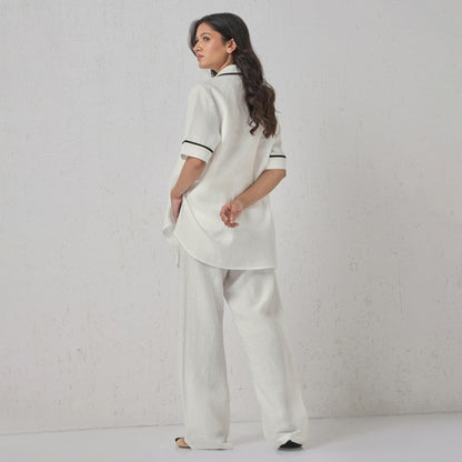 The Signature Contrast Stitch Linen Shirt - White (Short Sleeves)