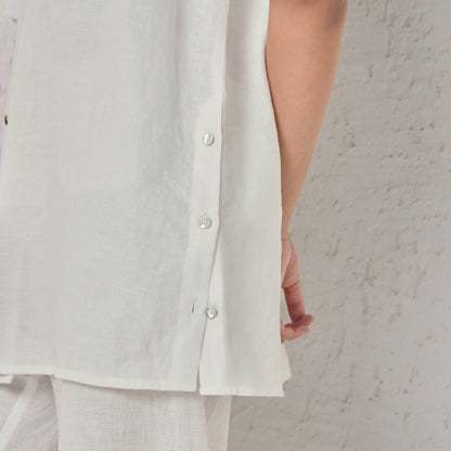The Signature Contrast Stitch Linen Shirt - White (Short Sleeves)