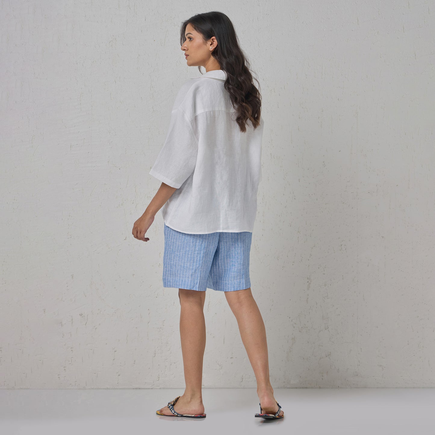 The Classic Tailored Linen Bermuda Shorts Blue & White Stripe