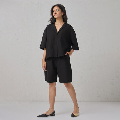 The Classic Tailored Linen Bermuda Shorts Black