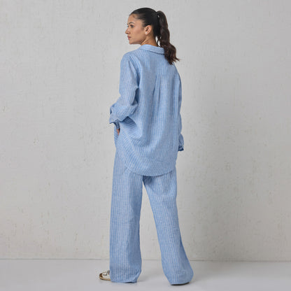 The Boyfriend Linen Shirt Blue & White