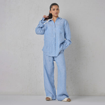 The Boyfriend Linen Shirt Blue & White