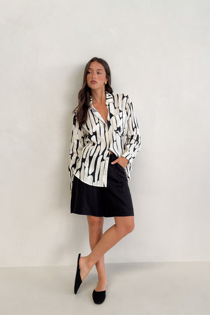 Summer Silhouette Boyfriend Linen Shirt